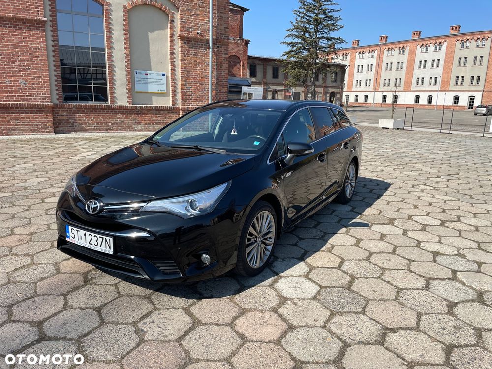 Toyota Avensis 1.8 Premium MS - 1