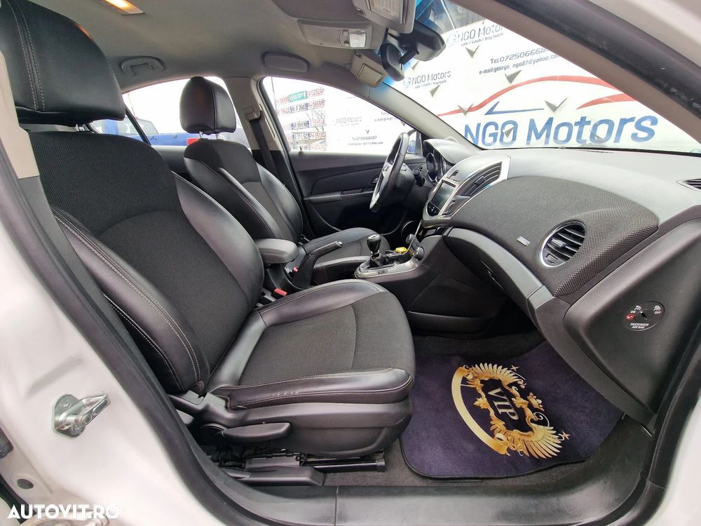 Chevrolet Cruze 1.7TD LT+ - 14