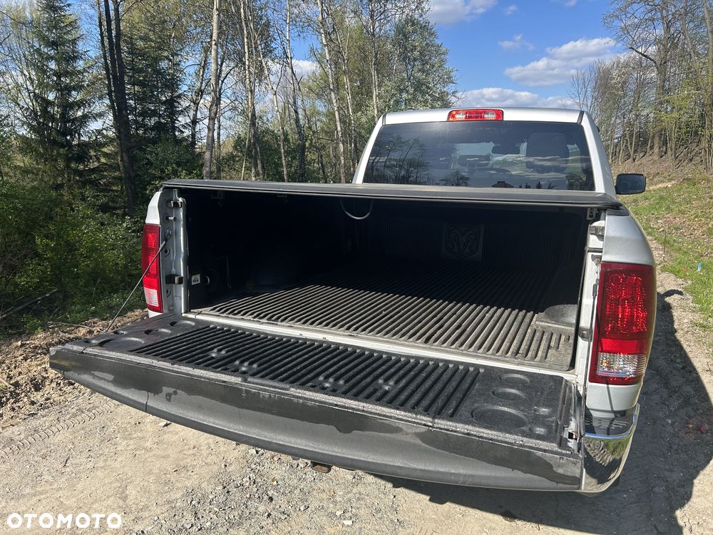 Dodge RAM 5.7 4x4 - 8