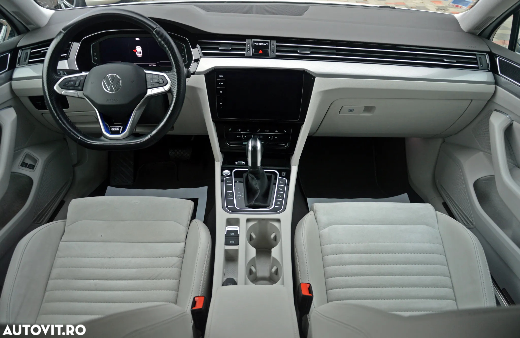 Volkswagen Passat 1.4 TSI Plug-In-Hybrid DSG GTE - 6