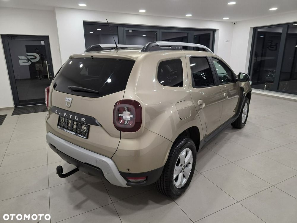 Dacia Duster 1.6 SCe Essential - 5