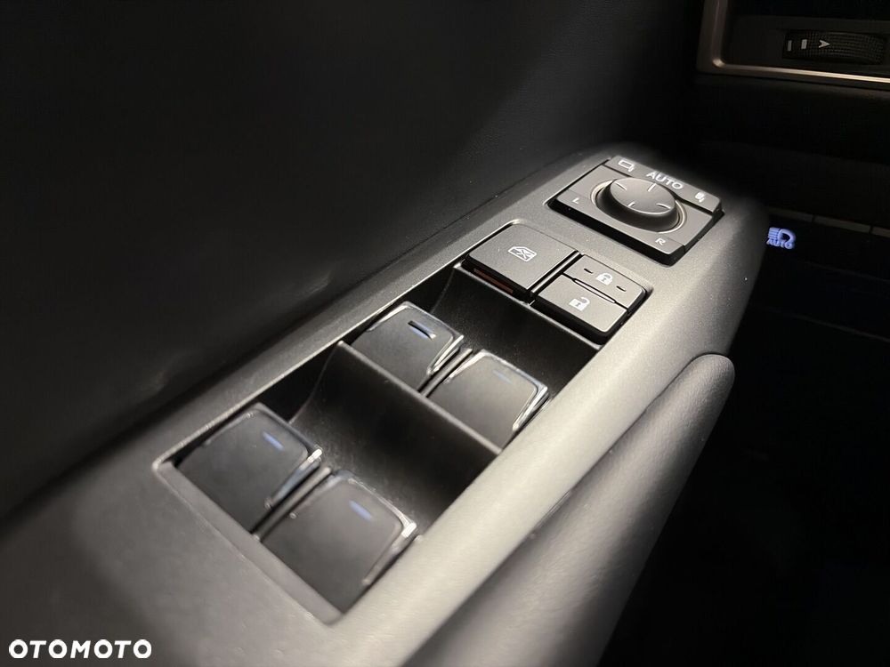 Lexus NX 300h Comfort AWD - 19