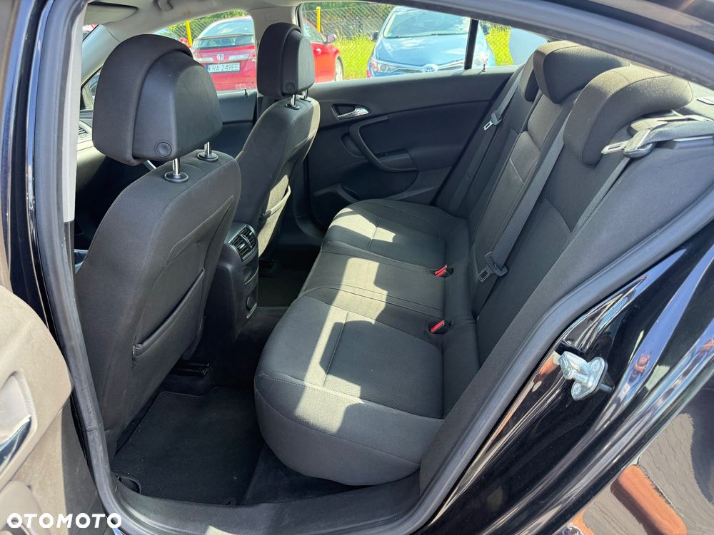 Opel Insignia 1.8 Active - 13