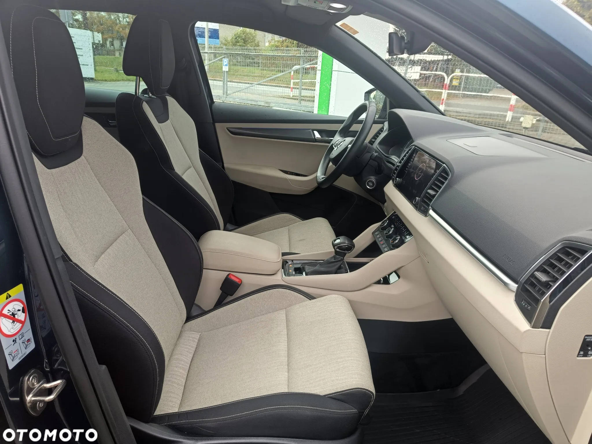 Skoda Karoq 1.5 TSI ACT 4x2 Style DSG - 10