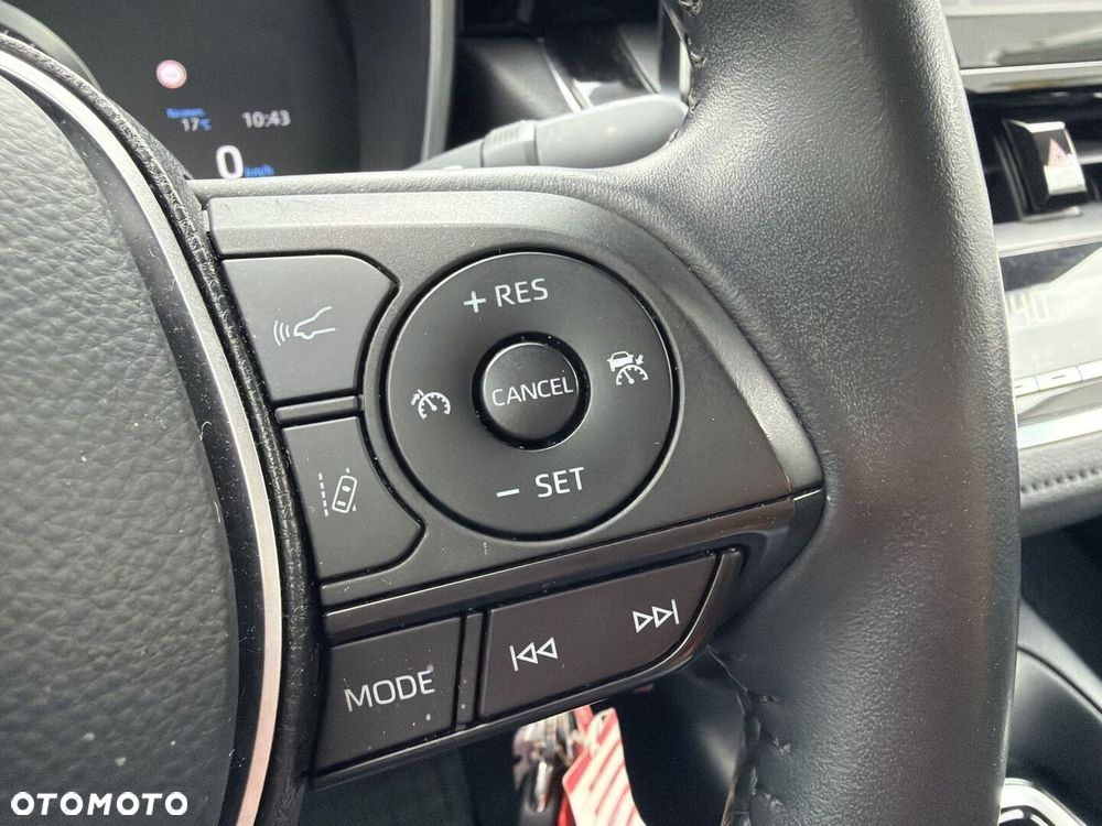 Toyota Corolla - 25