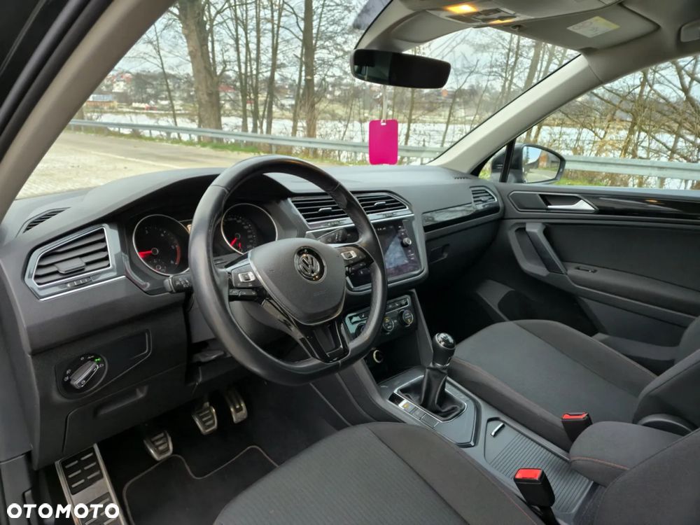Volkswagen Tiguan 2.0 TDI SCR (BlueMotion Technology) Sound - 7