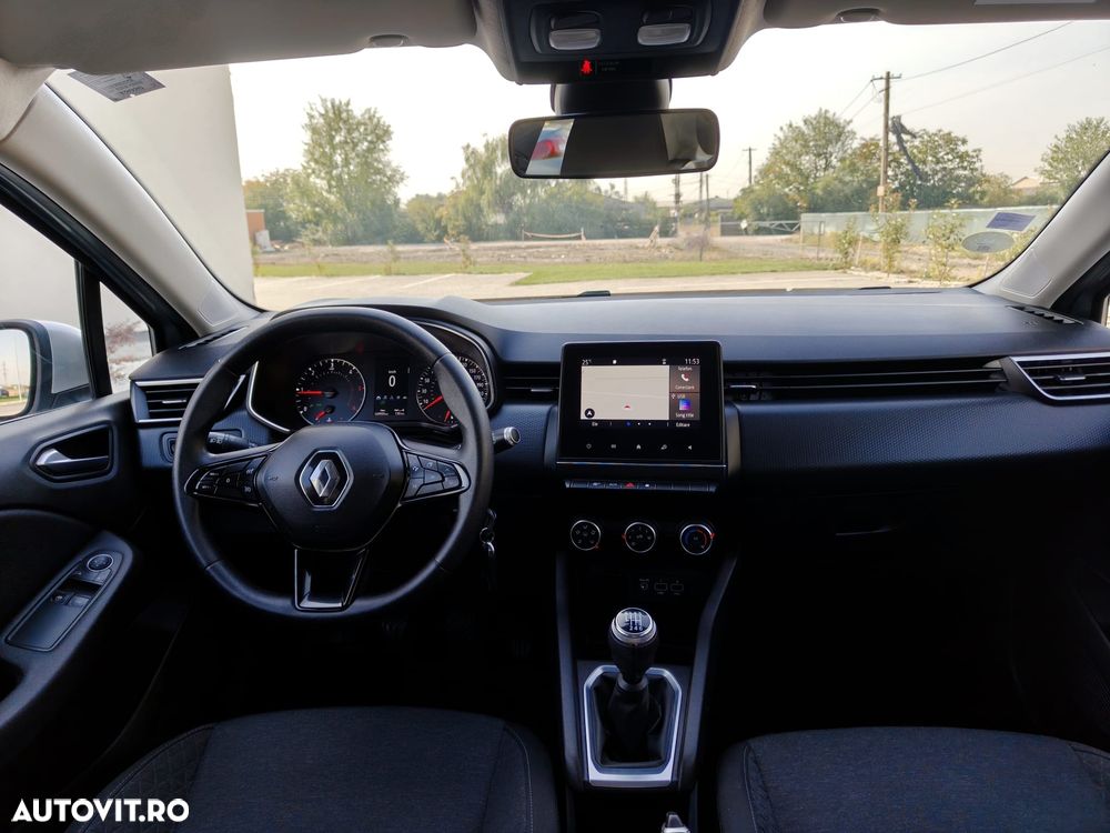 Renault Clio - 7