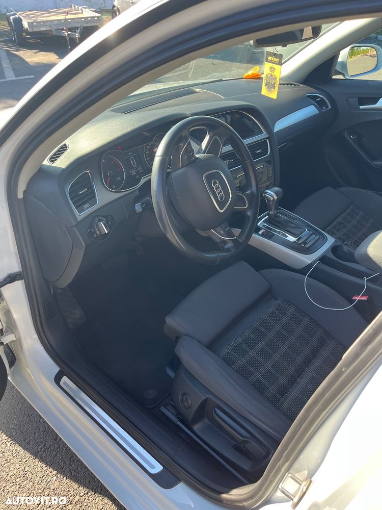 Audi A4 2.0 TDI Multitronic Avant - 16
