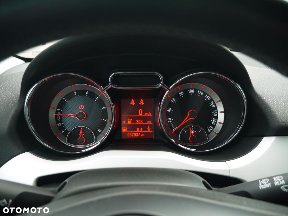 Opel Adam 1.4 Start/Stop Rocks - 19