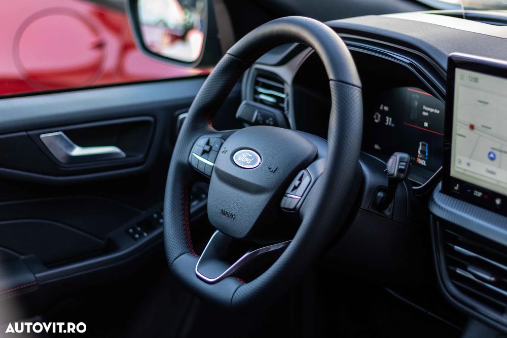 Ford Kuga 1.5 EcoBoost A8 FWD ST-Line X - 15