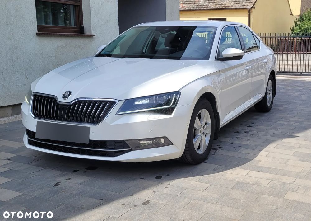 Skoda Superb - 2