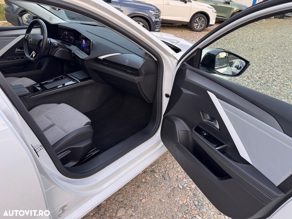 Opel Astra 1.5 D Automatik GS Line - 13