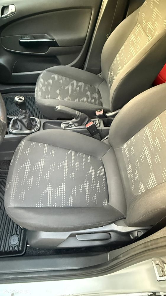 Opel Corsa 2012 photo 3