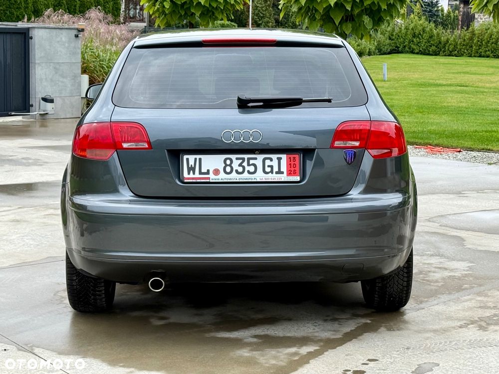 Audi A3 Sportback 1.6 Attraction - 6