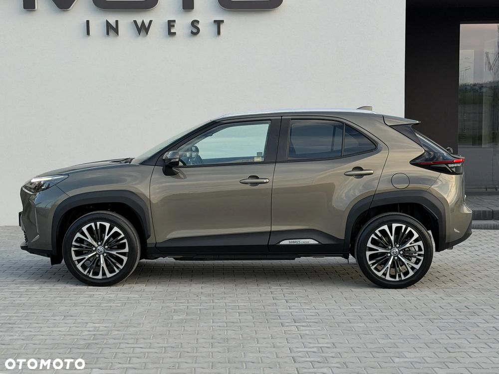 Toyota Yaris Cross Hybrid 1.5 Executive - 29