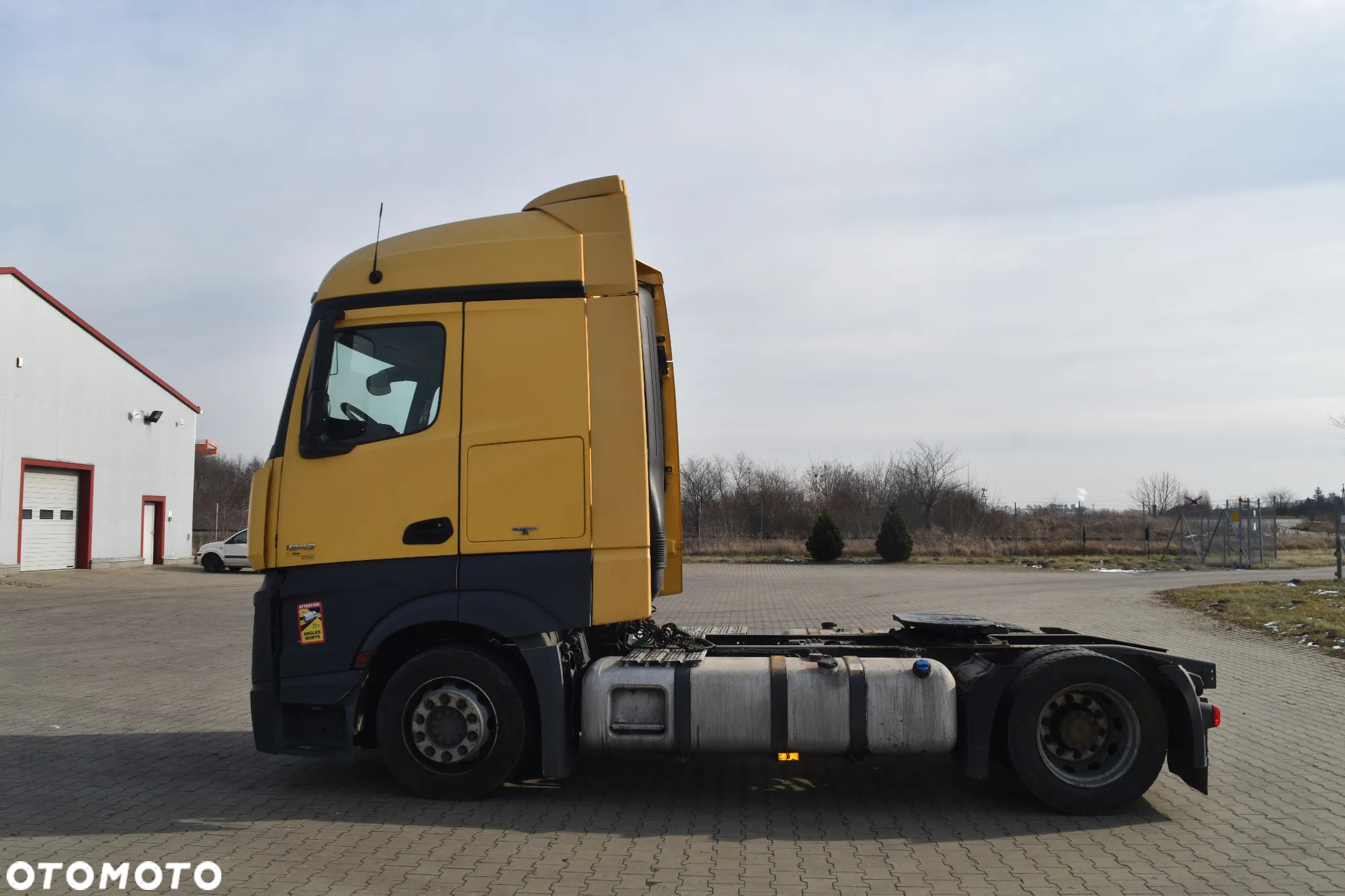 Mercedes-Benz Actros 1842 - 4