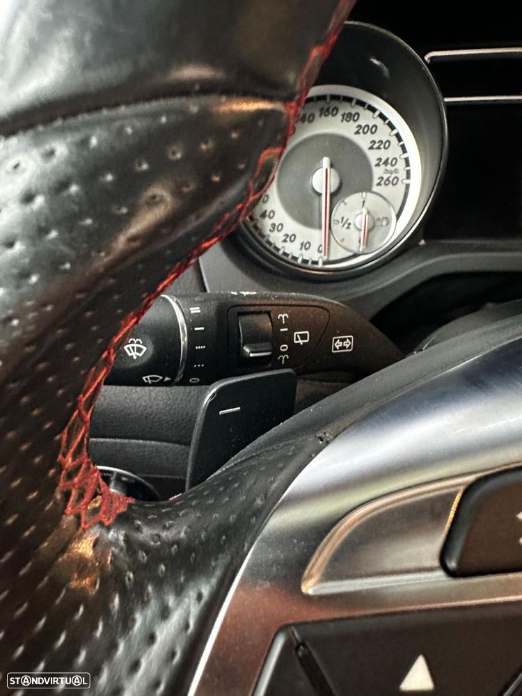 Mercedes-Benz GLA 200 (CDI) d 4Matic 7G-DCT AMG Line - 13