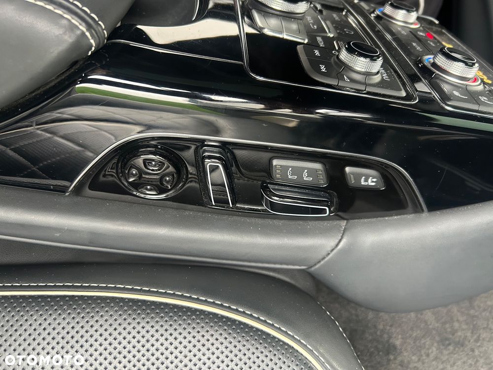 Audi A8 4.2 TDI clean diesel L Quattro - 19