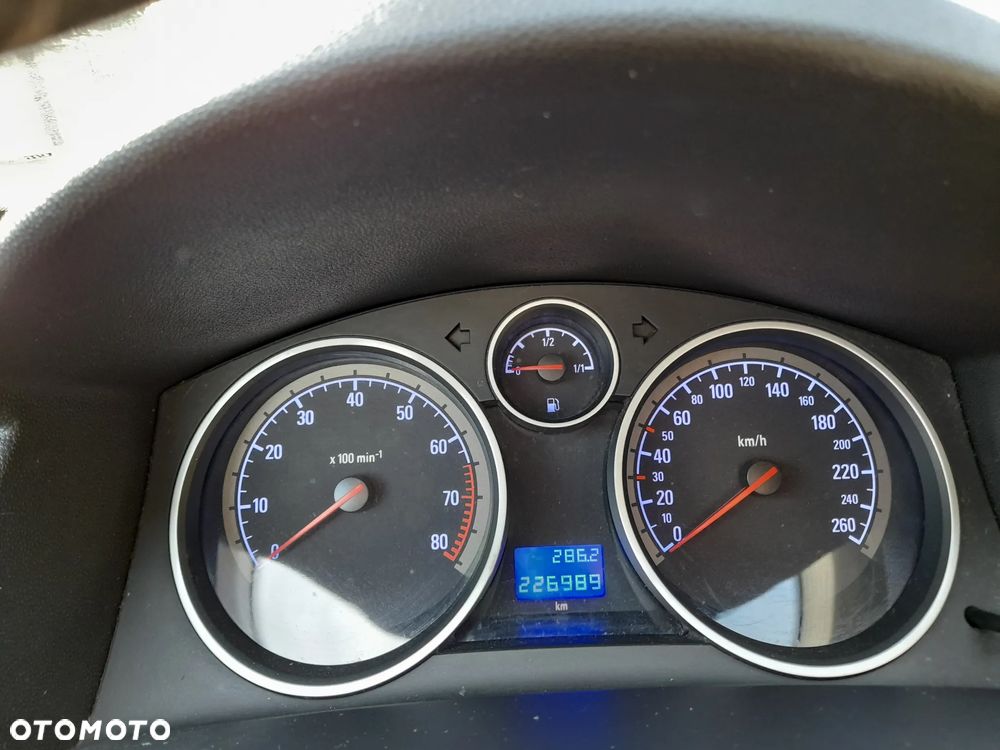 Opel Astra 1.6 Enjoy - 15