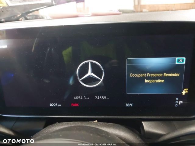 Mercedes-Benz GLC 300 4Matic 9G-TRONIC AMG Line Advanced - 18