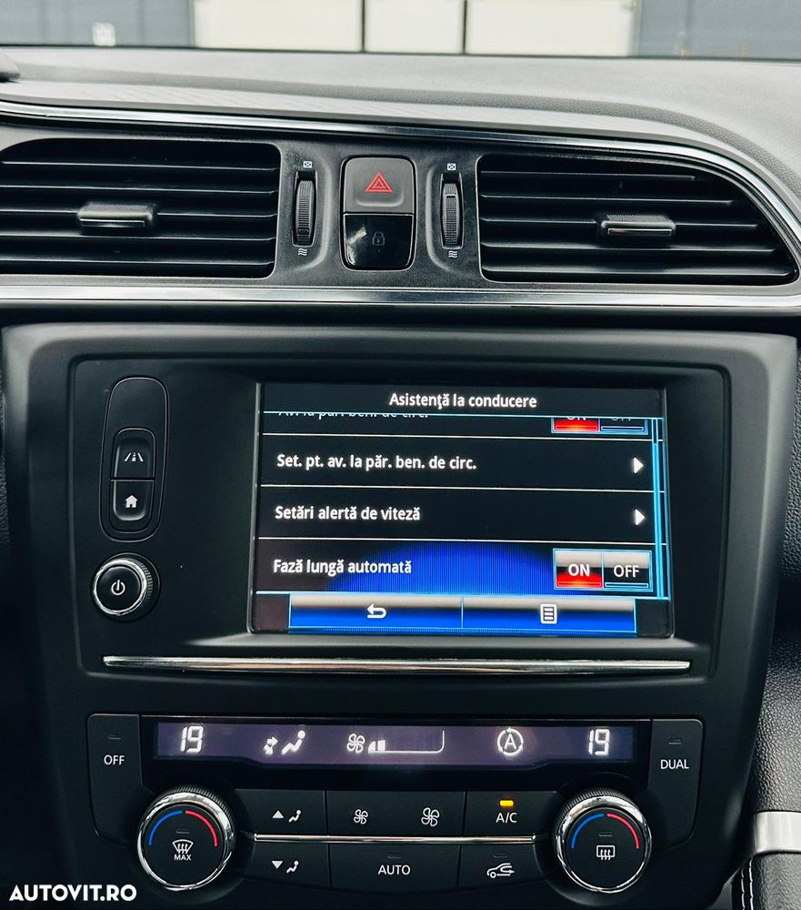 Renault Kadjar Energy TCe 130 LIMITED - 28