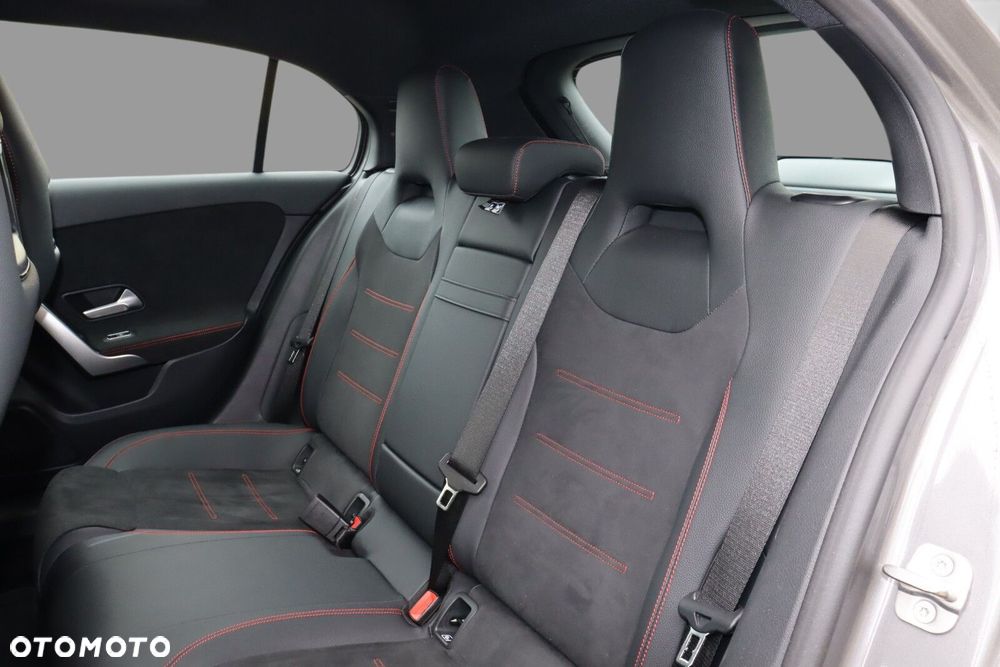 Mercedes-Benz Klasa A - 16