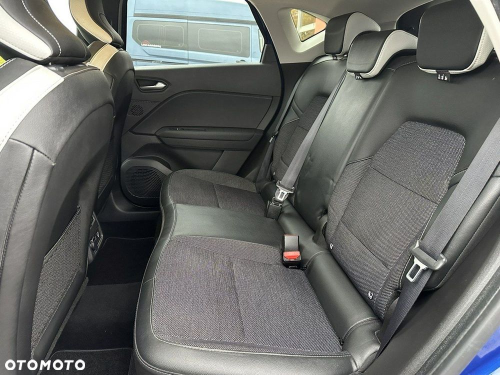 Renault Captur - 22