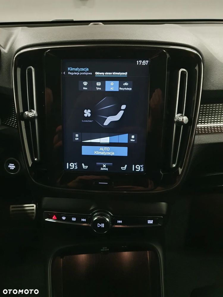Volvo XC 40 D3 R-Design - 11