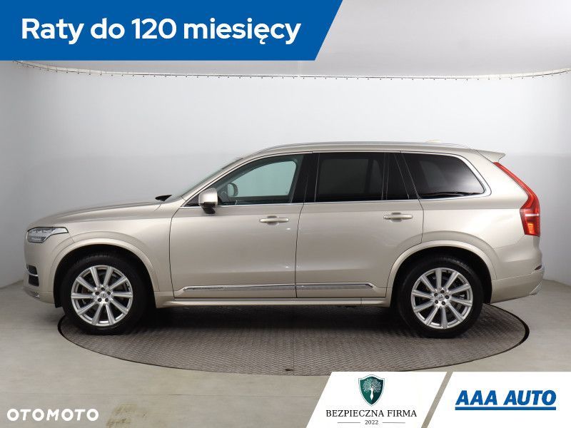 Volvo XC 90 - 3
