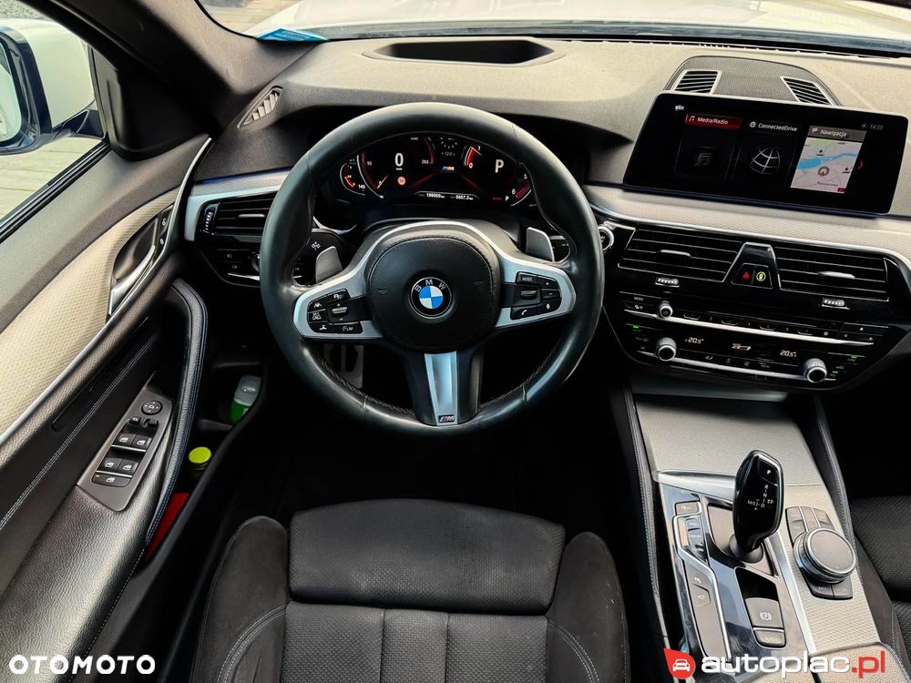BMW Seria 5 520d M Sport sport - 34