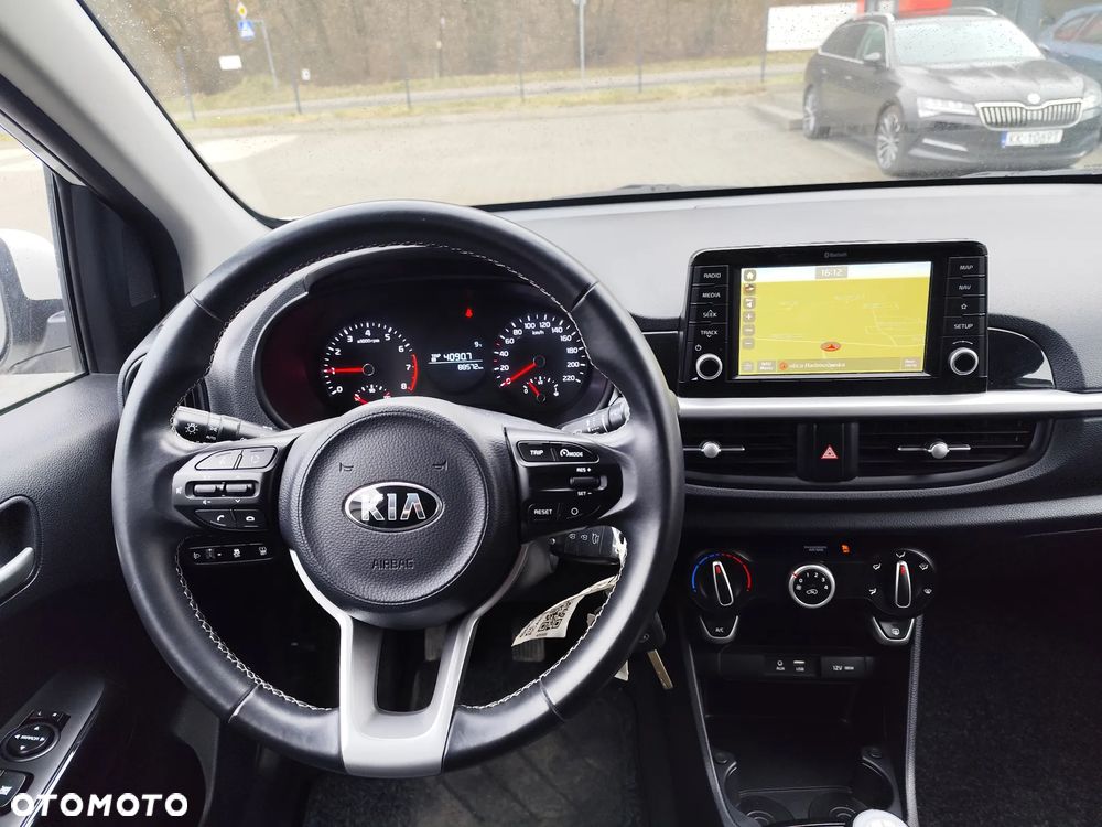 Kia Picanto 1.0 Dream Team Edition - 11