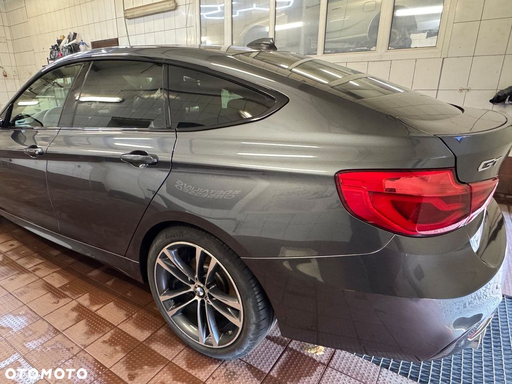 BMW 3GT - 3