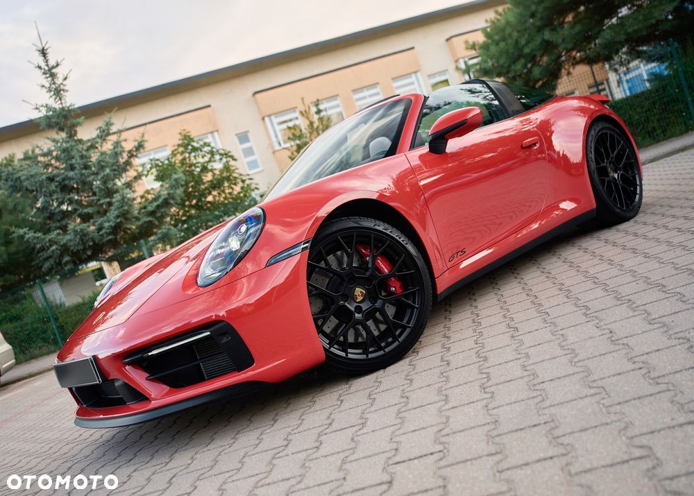 Porsche 911 Targa 4 GTS - 1
