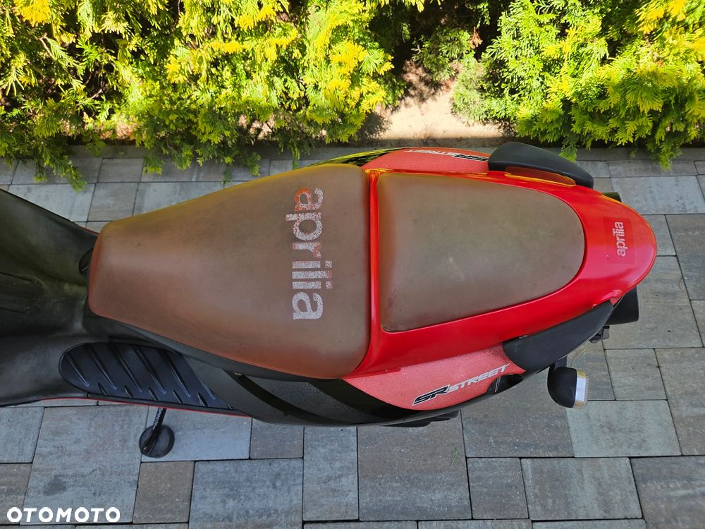 Aprilia SR - 18