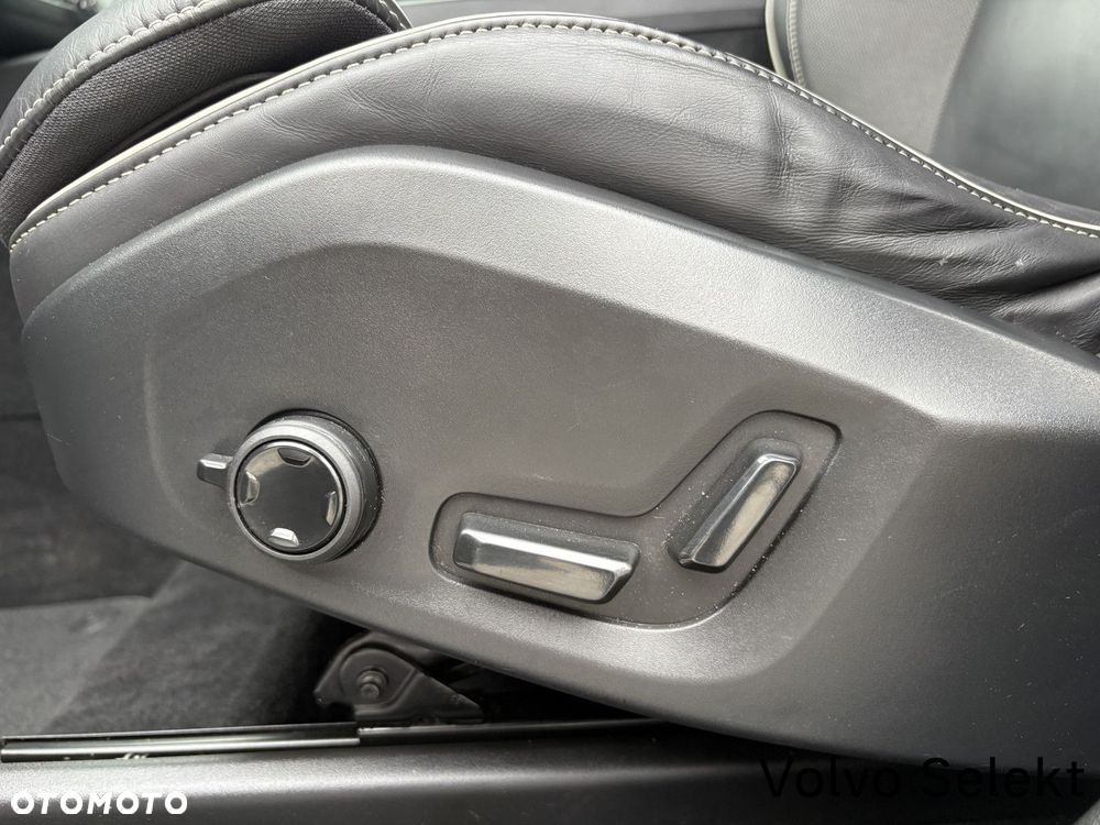 Volvo XC 60 - 11