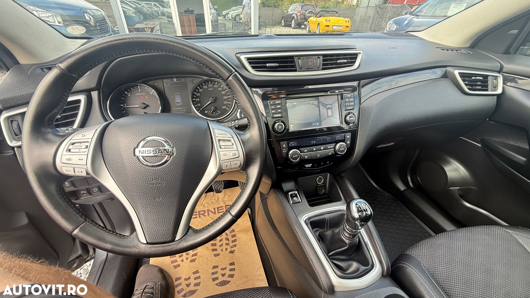 Nissan Qashqai 1.5 DCI TEKNA - 16