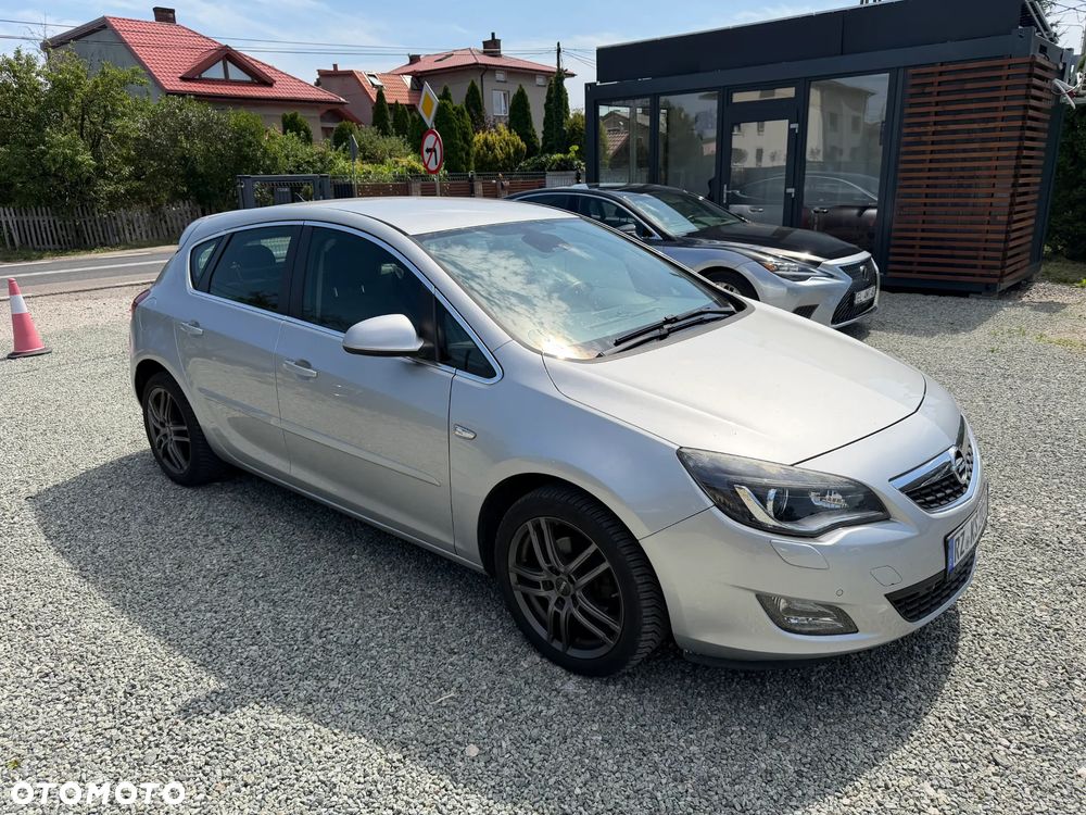 Opel Astra 1.4 Turbo Innovation - 19