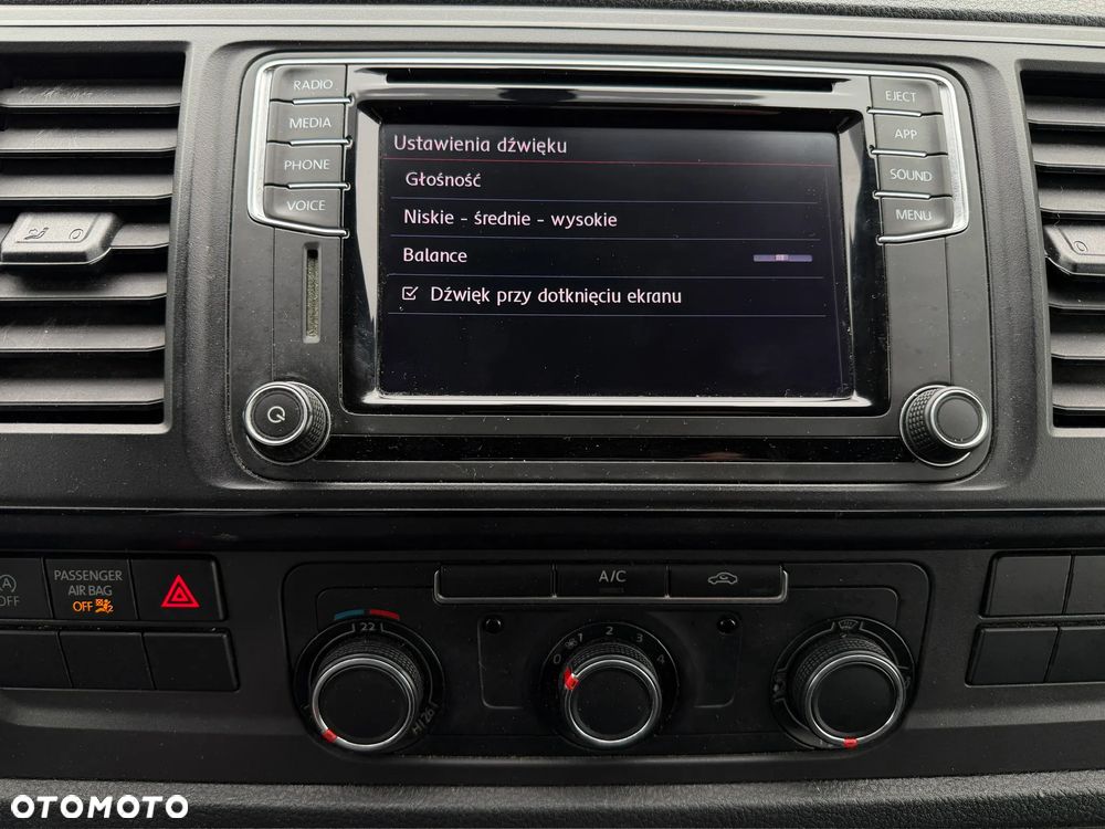 Volkswagen Transporter - 16