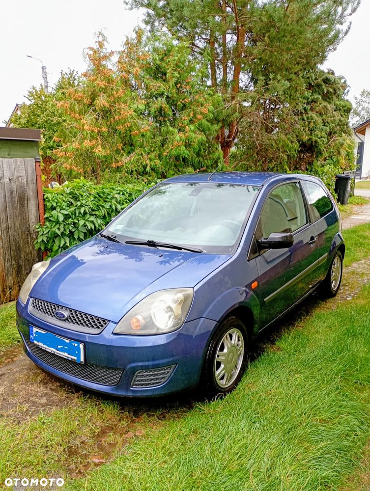 Ford Fiesta - 2