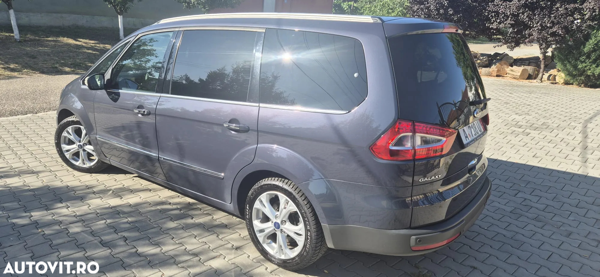 Ford Galaxy - 33
