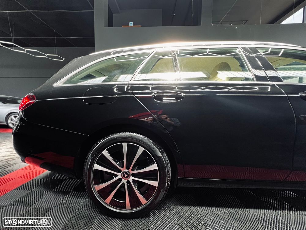 Mercedes-Benz E 300 de Exclusive Line - 12