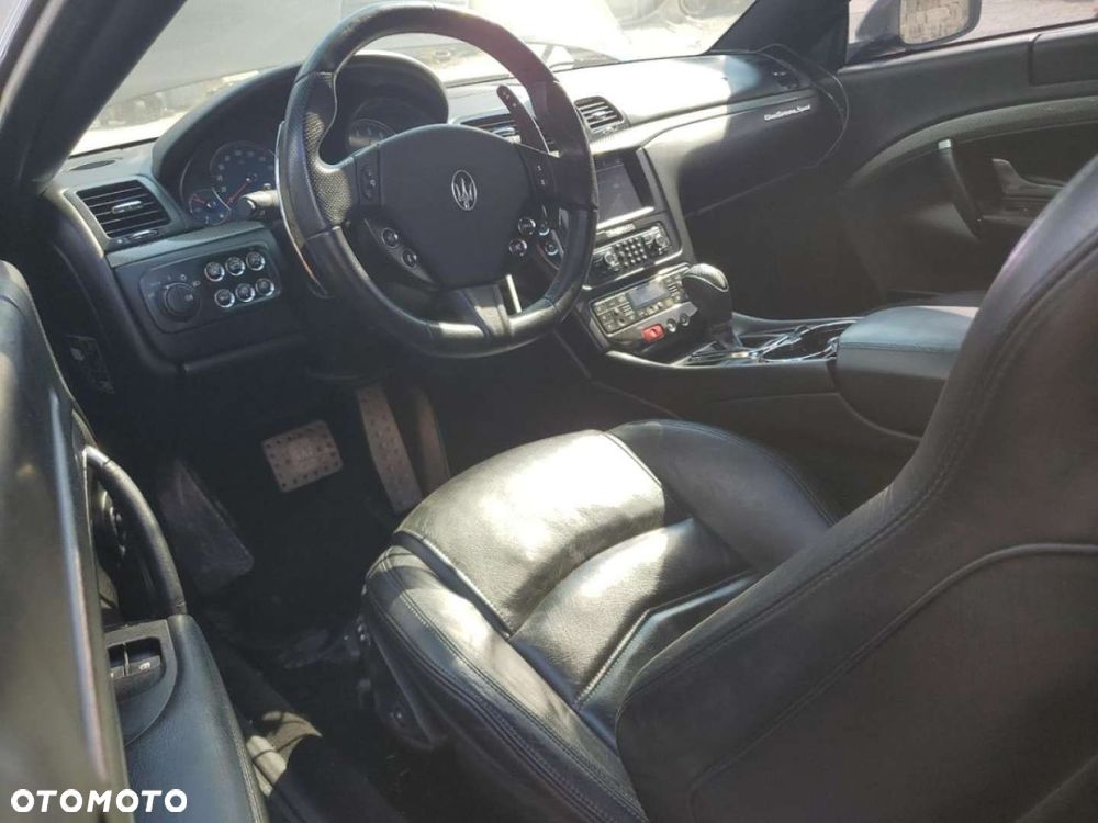 Maserati GranTurismo - 9