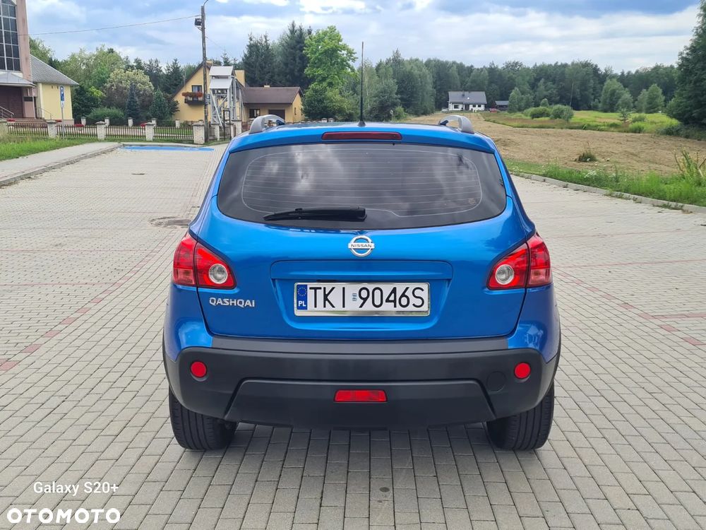 Nissan Qashqai 2.0 4x4 tekna - 6