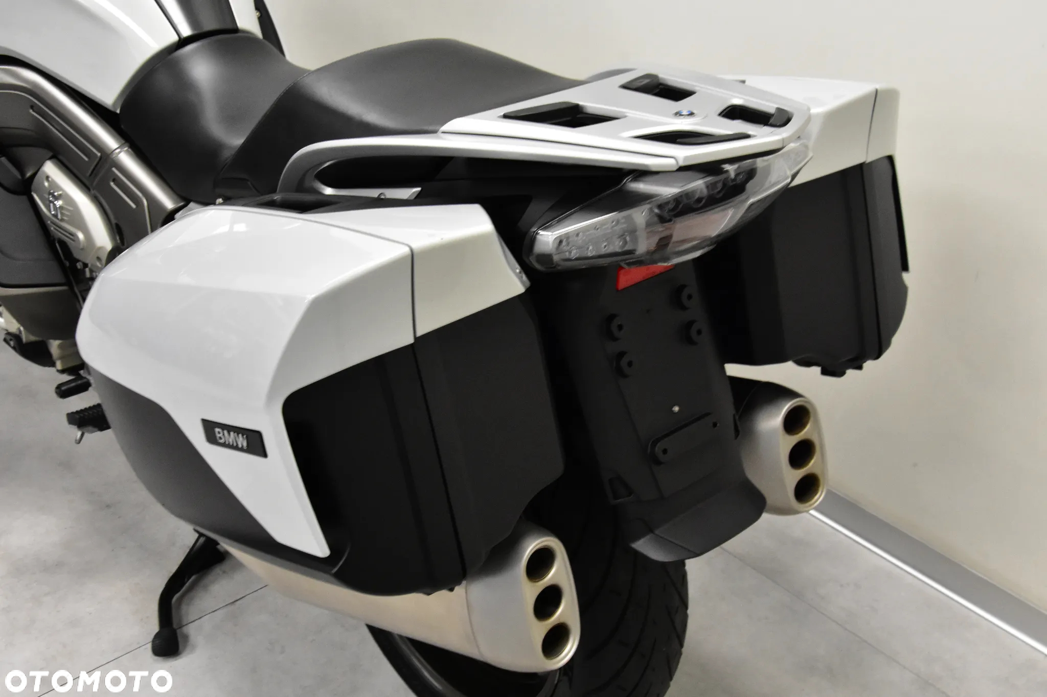 BMW K - 18