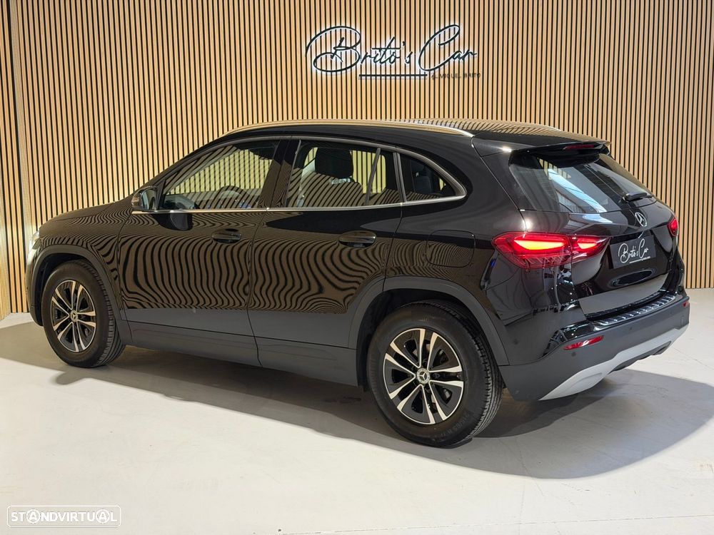 Mercedes-Benz GLA 180 7G-DCT Progressive - 3
