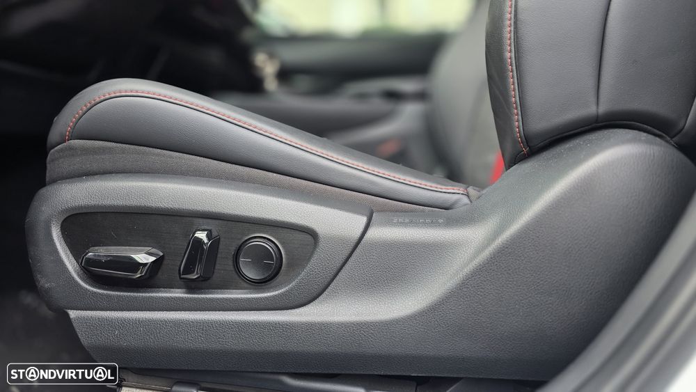 Lexus UX 250h F Sport - 10