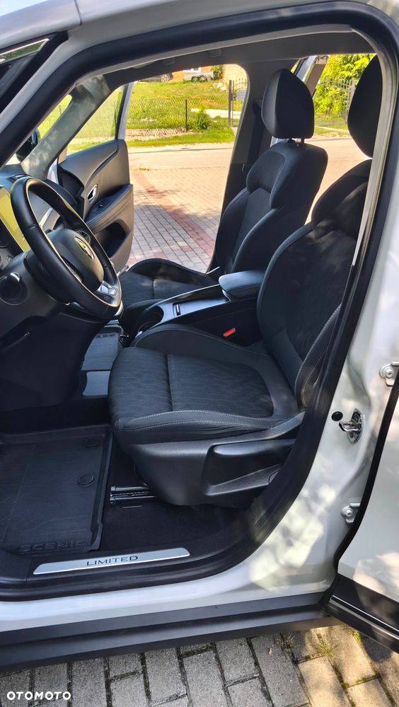 Renault Scenic - 21
