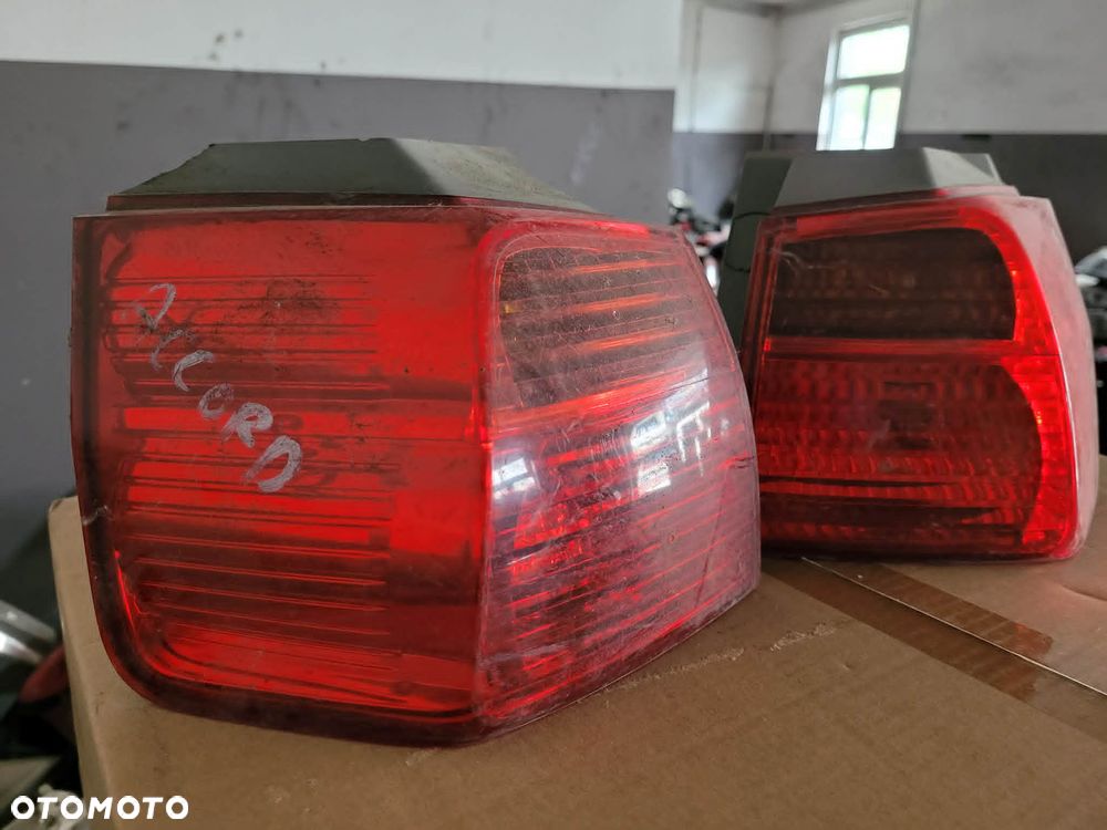 Lampy tylne  Honda Accord VII - 2