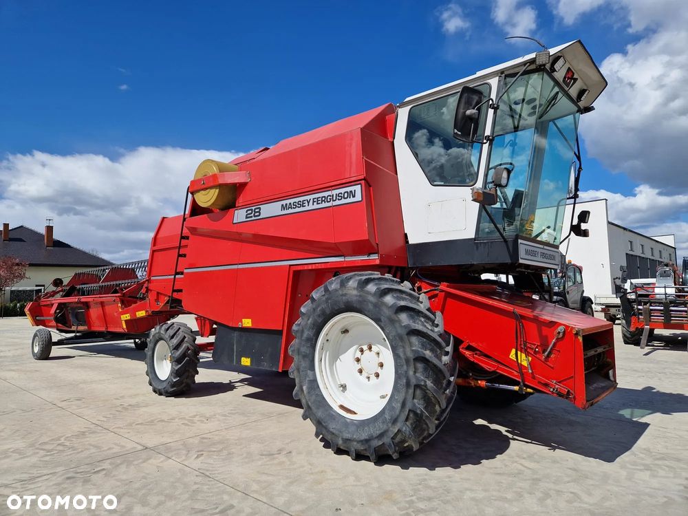 Massey Ferguson 28 P593 - 1