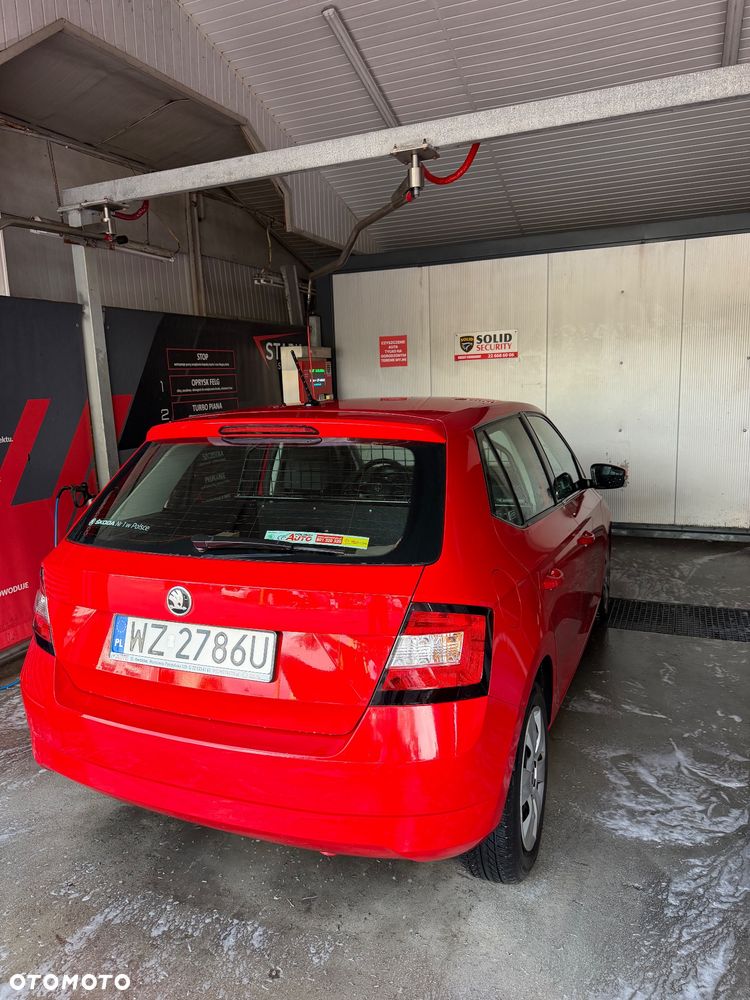 Skoda Fabia 1.2 TSI Active - 3